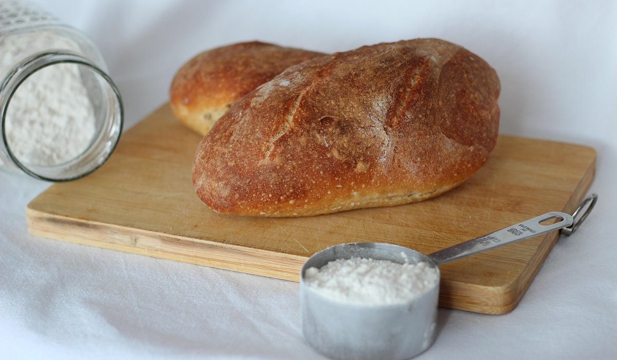 Starting a Sourdough Starter from Scratch